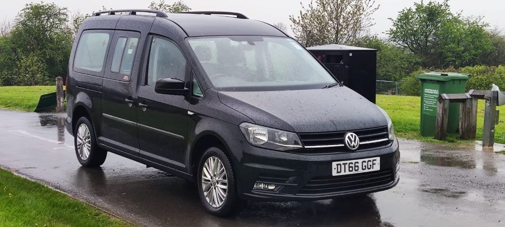 Used Volkswagen Caddy Maxi Life 2017 for sale - 77629147: Photo 1