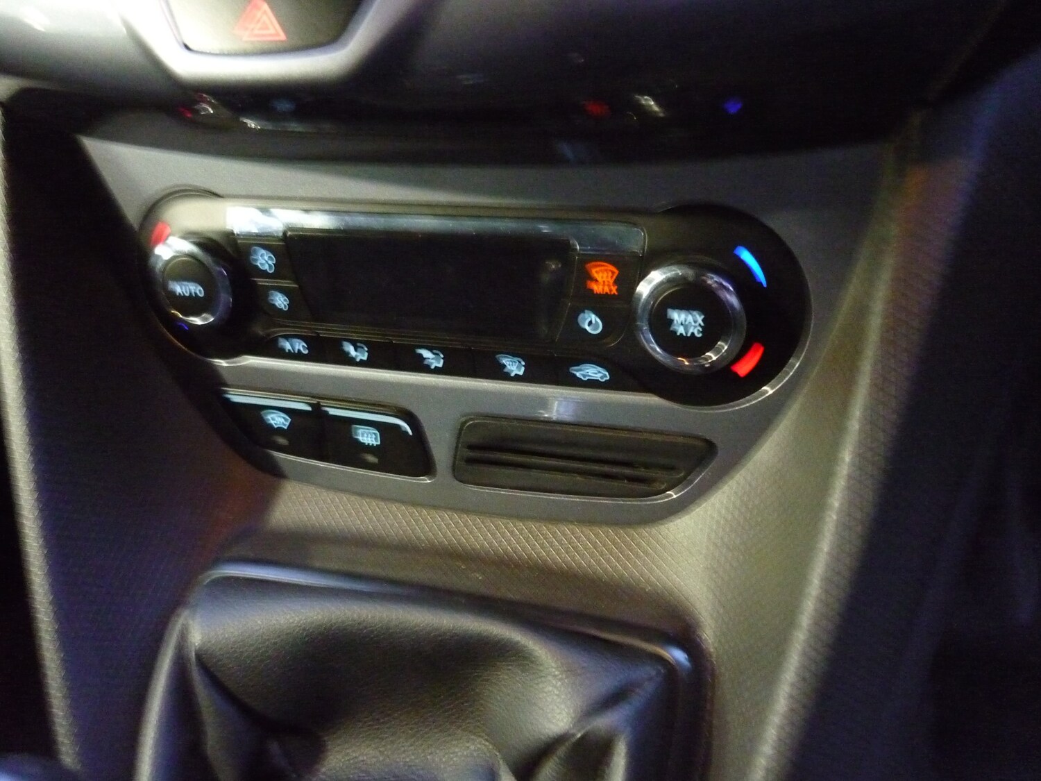 Used Ford Transit Connect 2014 for sale - 77195035: Photo 23