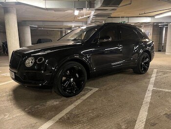Bentley - Bentayga