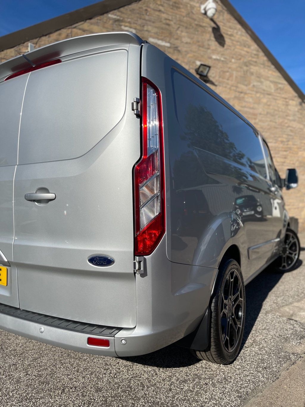 Used Ford Transit Custom 2017 for sale - 77630010: Photo 8