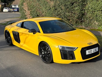 2015 - 5.2 FSI V10 Plus Quattro 2dr S Tronic
