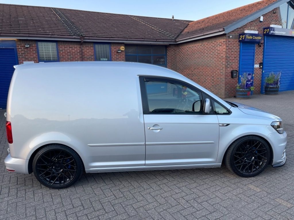 Used Volkswagen Caddy 2017 for sale - 77630033: Photo 4