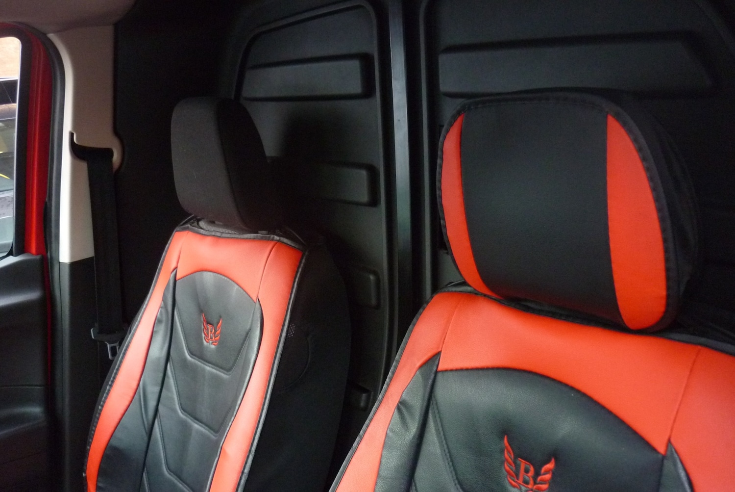 Used Ford Transit Courier 2016 for sale - 77409083: Photo 17