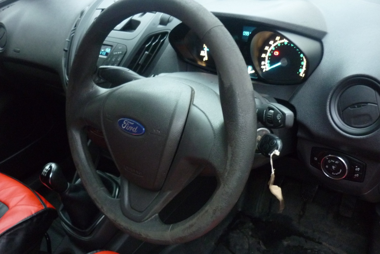 Used Ford Transit Courier 2016 for sale - 77409083: Photo 19