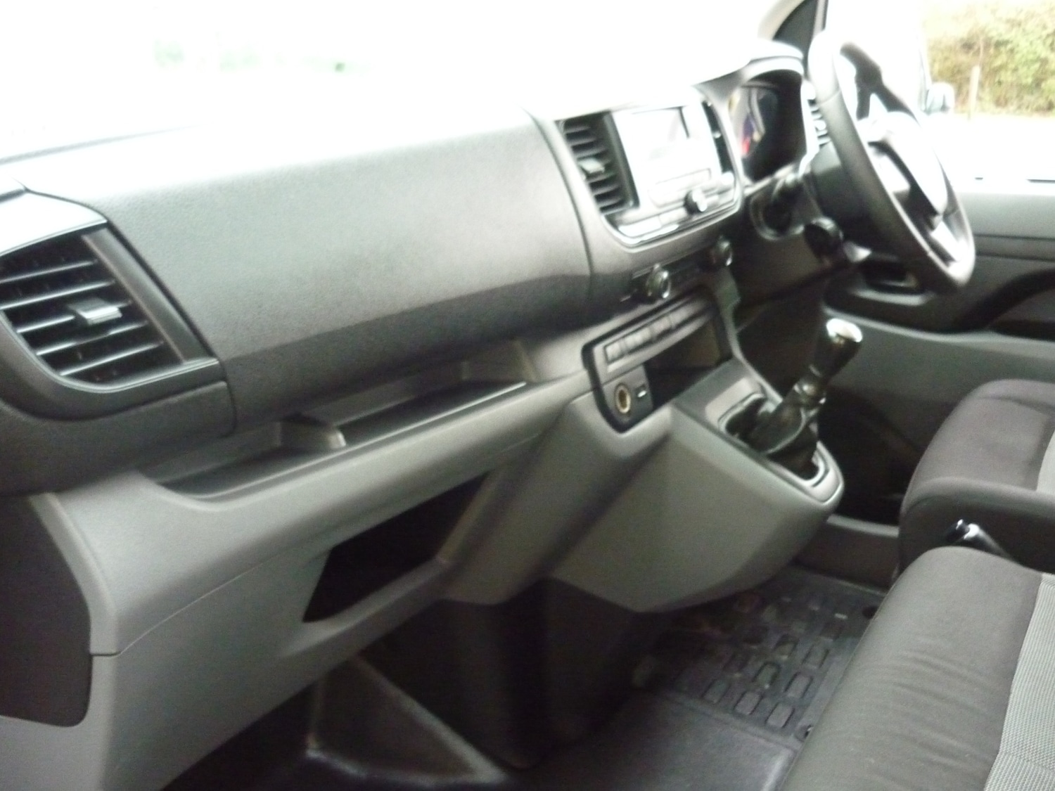 Used Peugeot Expert 2017 for sale - 77694449: Photo 15