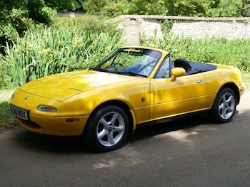 Mazda - MX-5