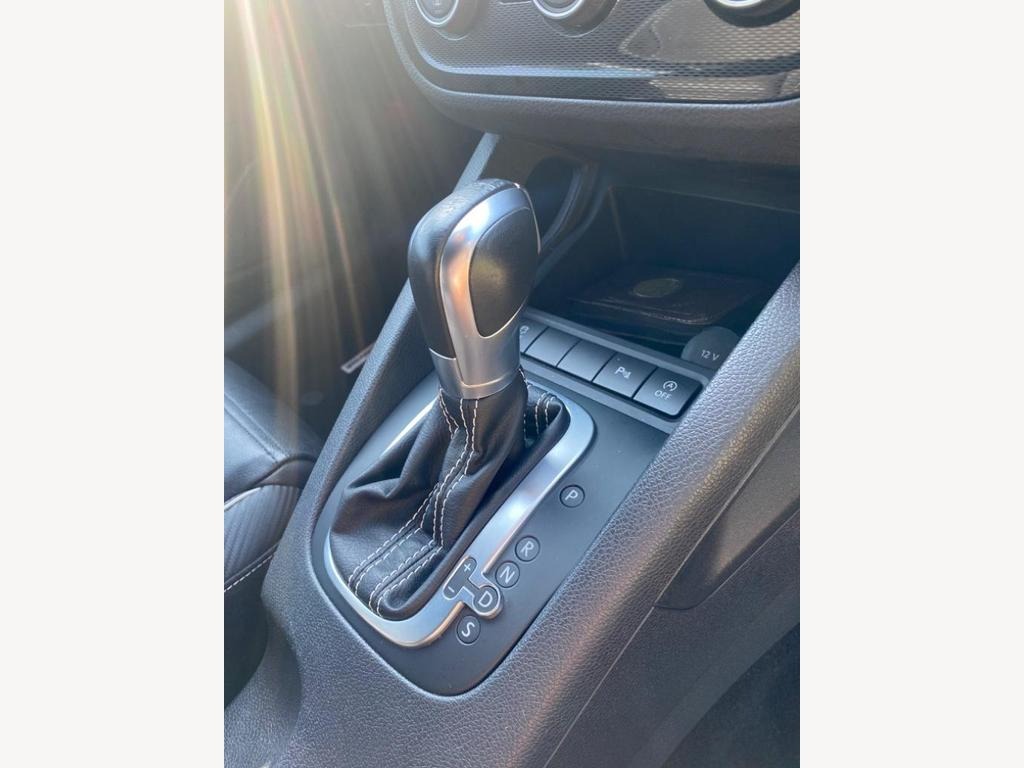 Used Volkswagen Scirocco 2015 for sale - 77628874: Photo 18