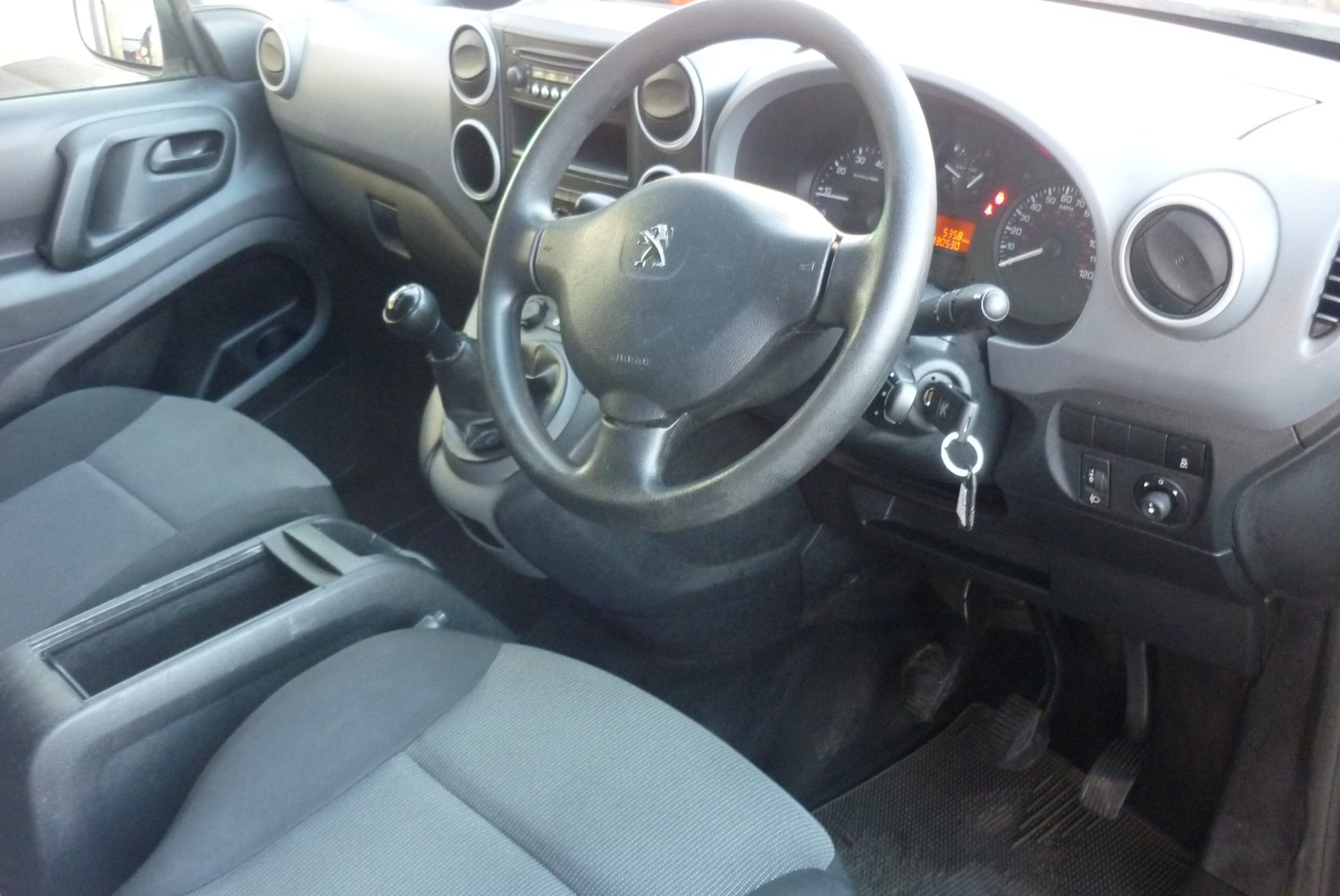 Used Peugeot Partner 2017 for sale - 77438158: Photo 14