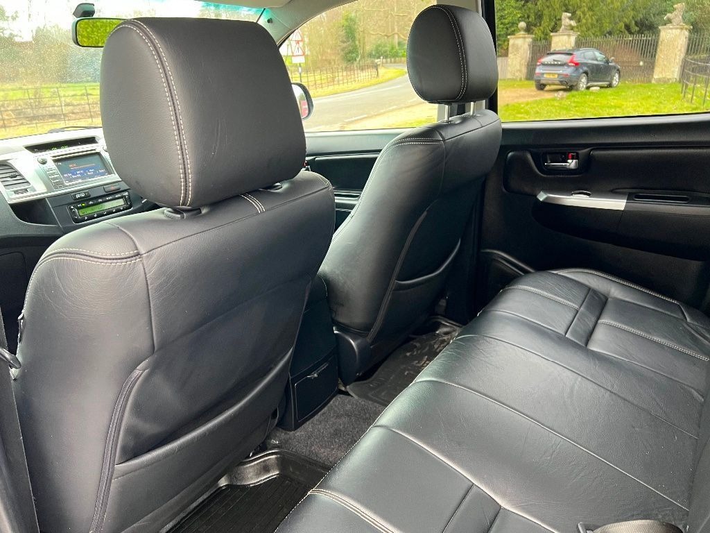 Used Toyota Hilux 2015 for sale - 77629533: Photo 10