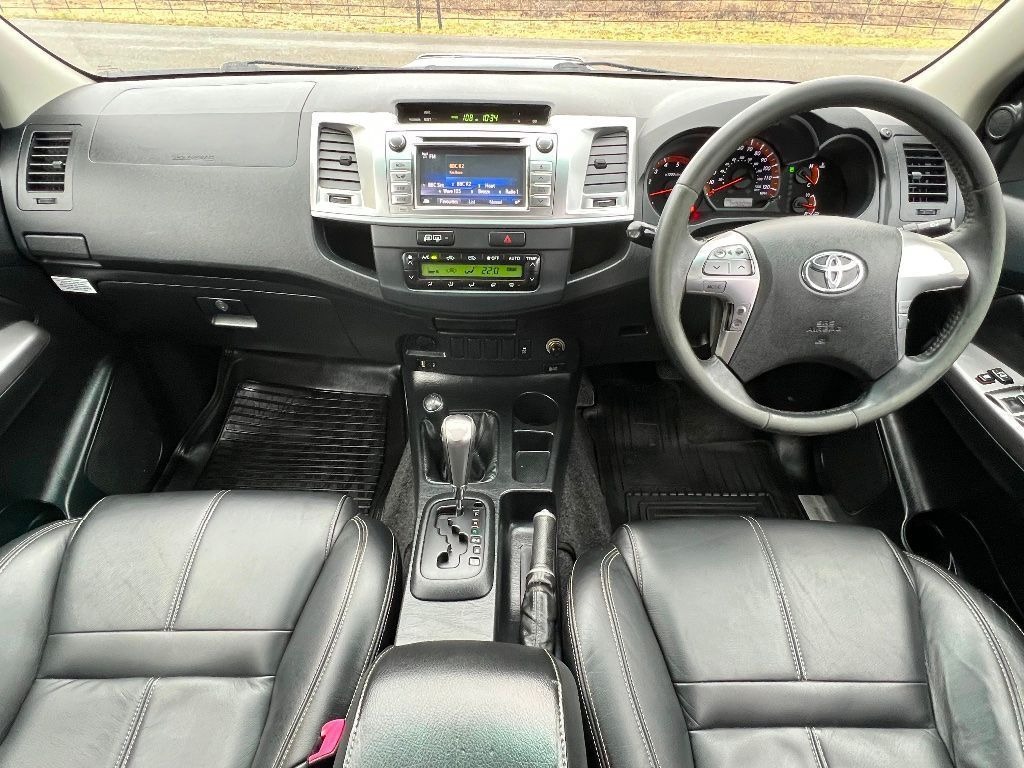 Used Toyota Hilux 2015 for sale - 77629533: Photo 11