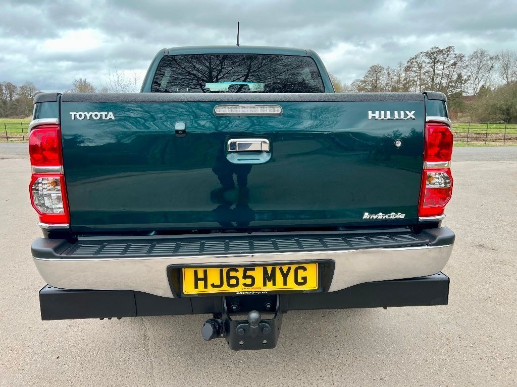 Used Toyota Hilux 2015 for sale - 77629533: Photo 4