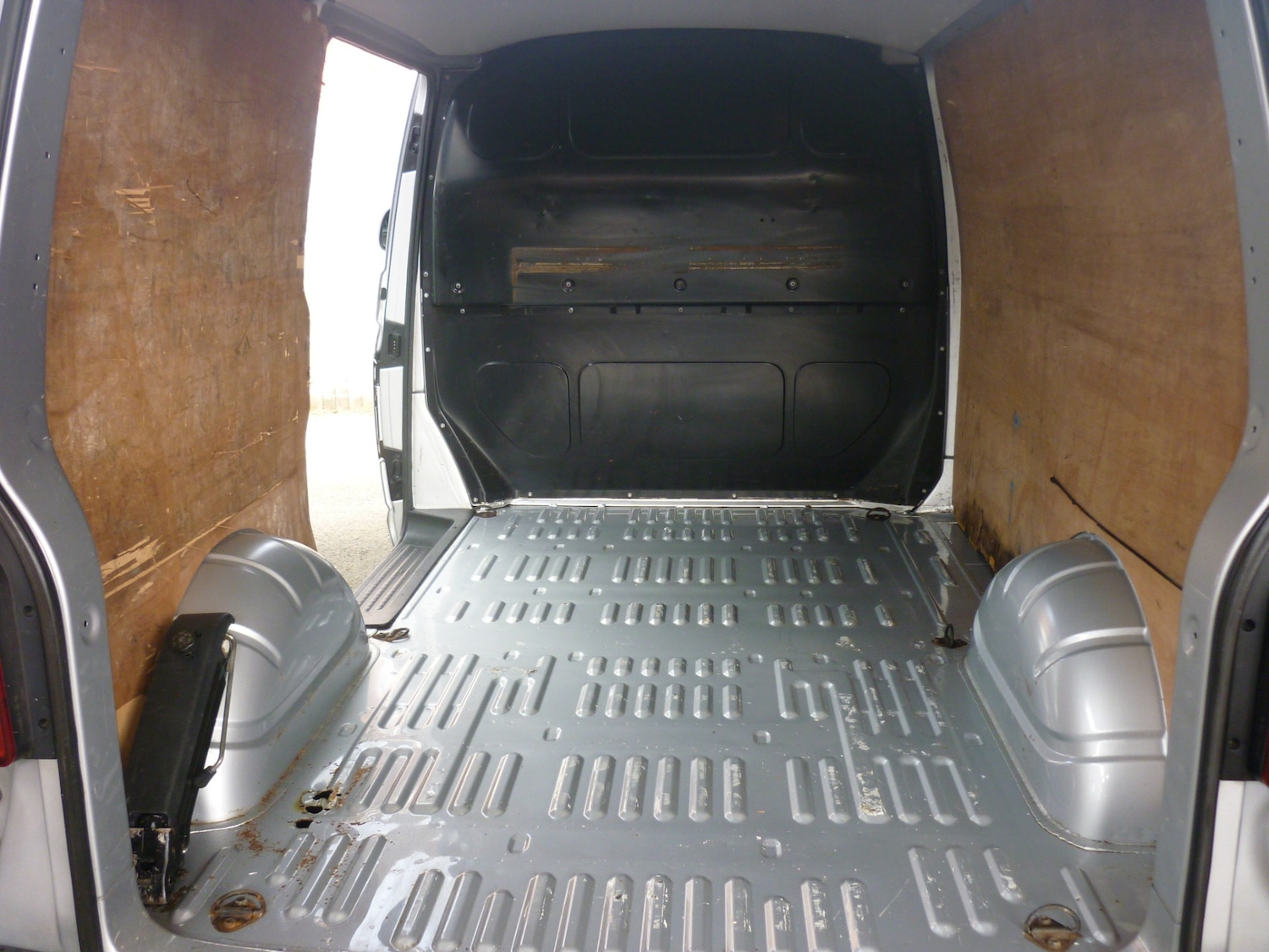 Used Volkswagen Transporter 2018 for sale - 78140541: Photo 11