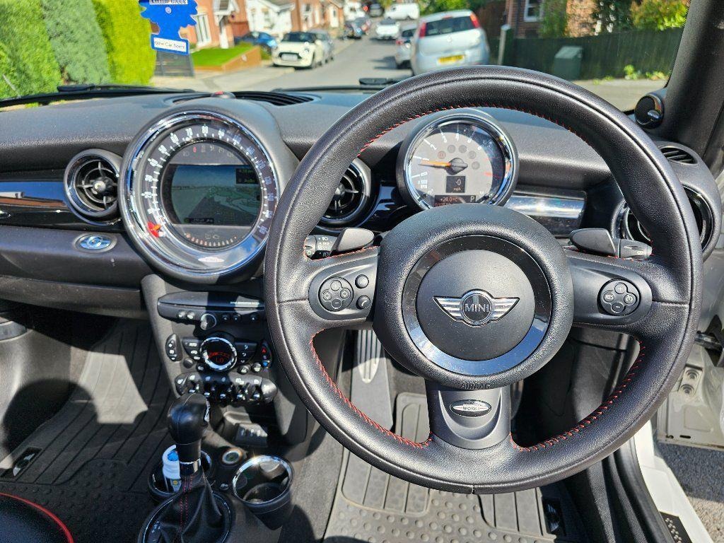 Used MINI Convertible 2014 for sale - 77628842: Photo 8