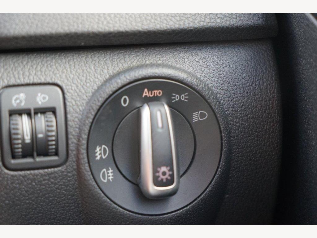 Used Volkswagen Tiguan 2015 for sale - 77628877: Photo 16