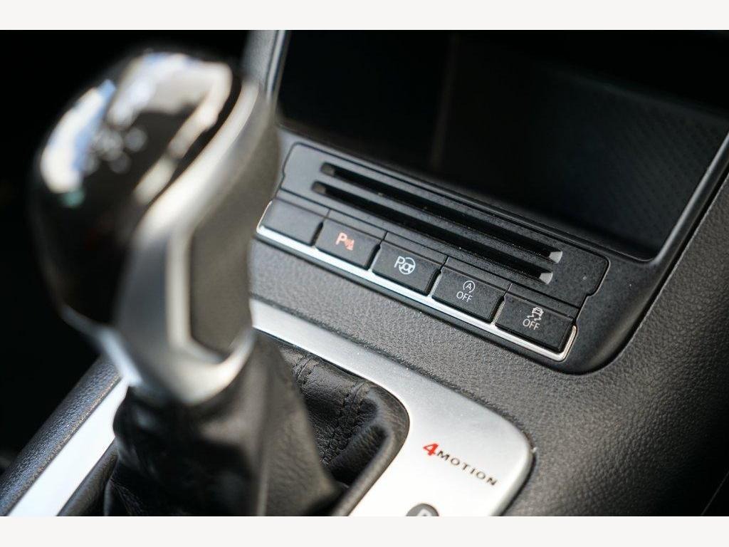 Used Volkswagen Tiguan 2015 for sale - 77628877: Photo 17