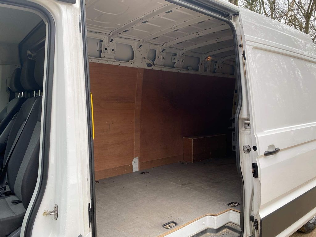 Used Volkswagen Crafter 2018 for sale - 77630143: Photo 5