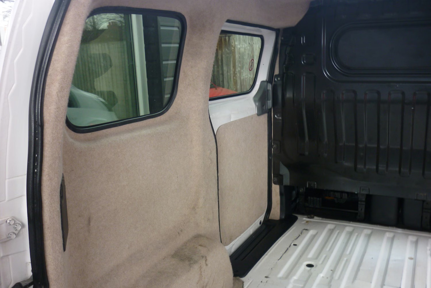 Used Nissan e-NV200 2014 for sale - 76194256: Photo 25