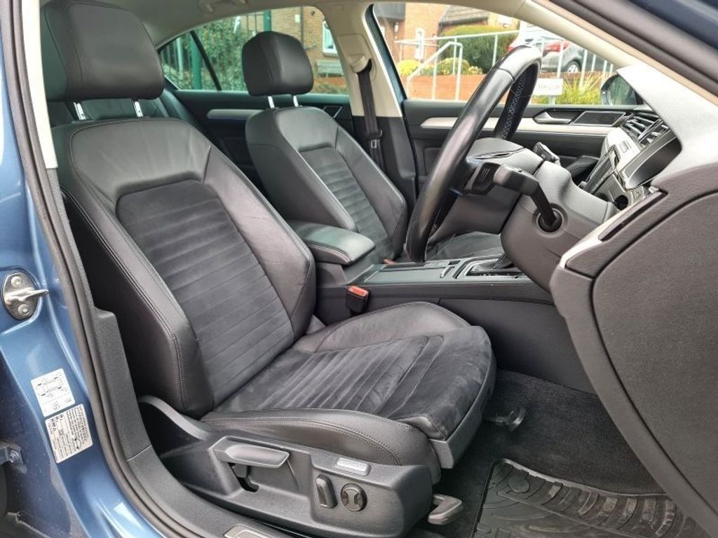 Used Volkswagen Passat 2017 for sale - 77629536: Photo 10