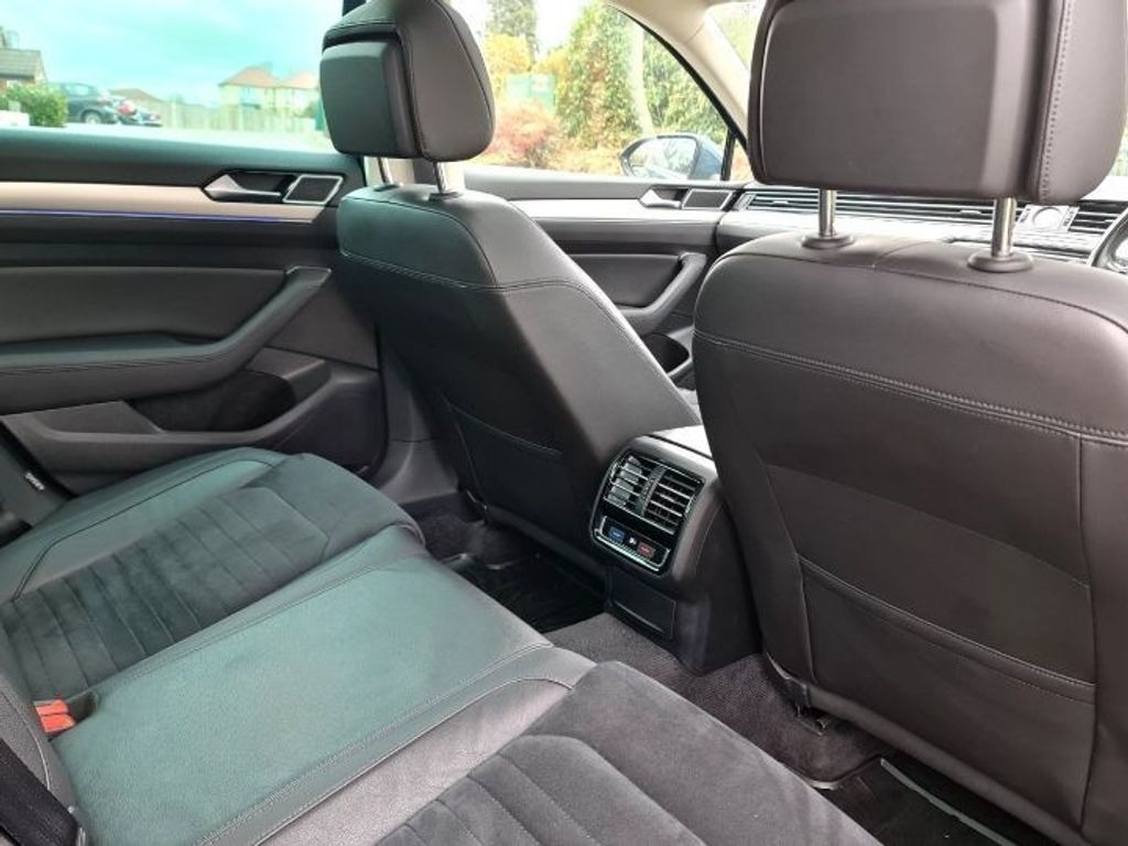 Used Volkswagen Passat 2017 for sale - 77629536: Photo 11