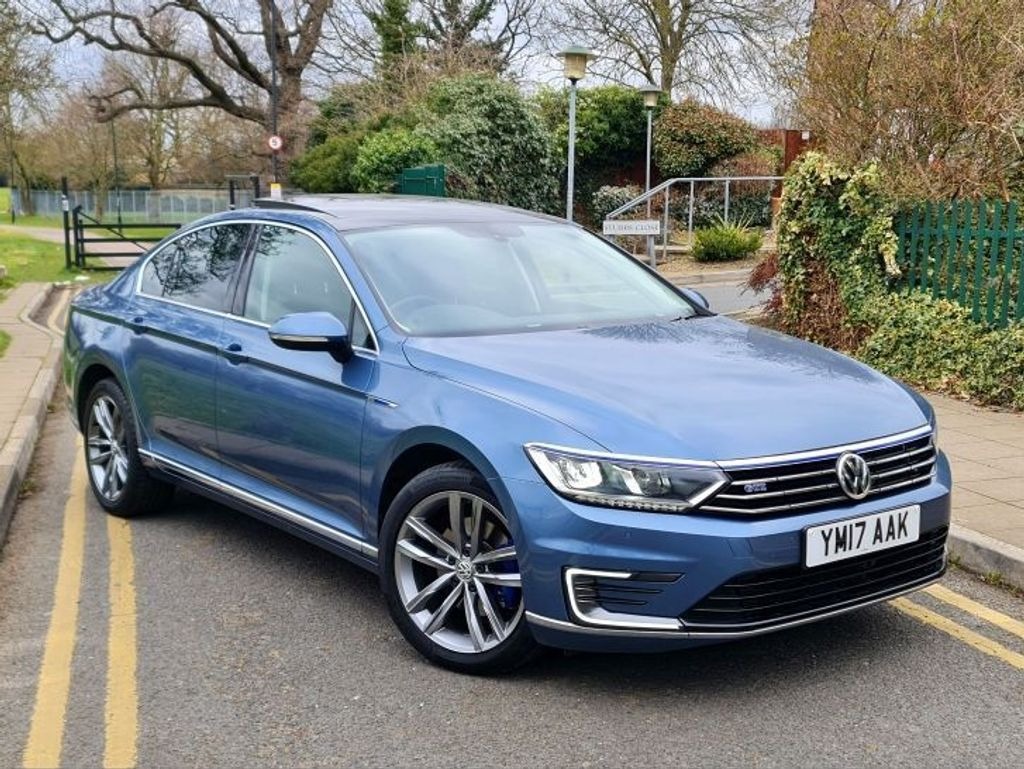 Used Volkswagen Passat 2017 for sale - 77629536: Photo 4