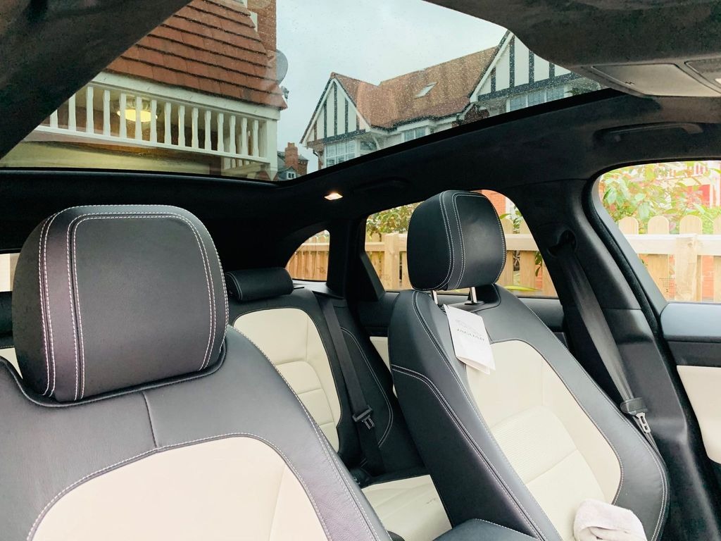 Used Jaguar F-Pace 2018 for sale - 77630061: Photo 10