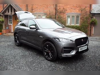 Jaguar F-Pace feature image