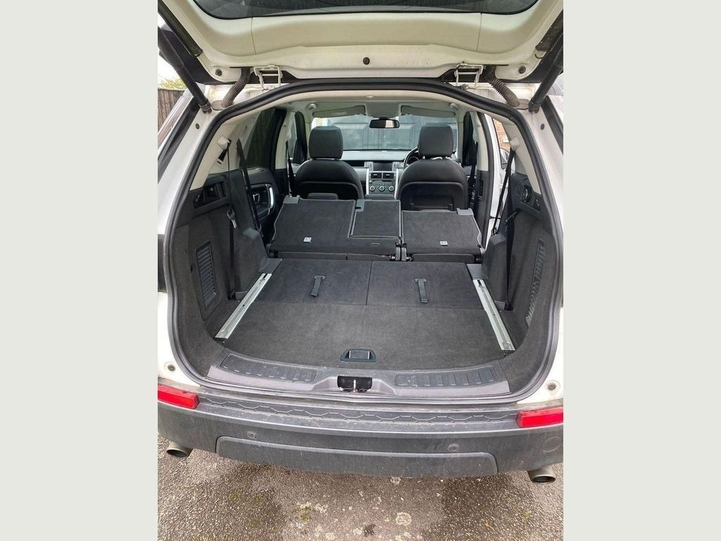 Used Land Rover Discovery Sport 2016 for sale - 77630124: Photo 17