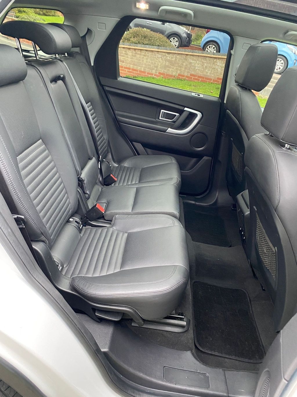 Used Land Rover Discovery Sport 2016 for sale - 77630124: Photo 7