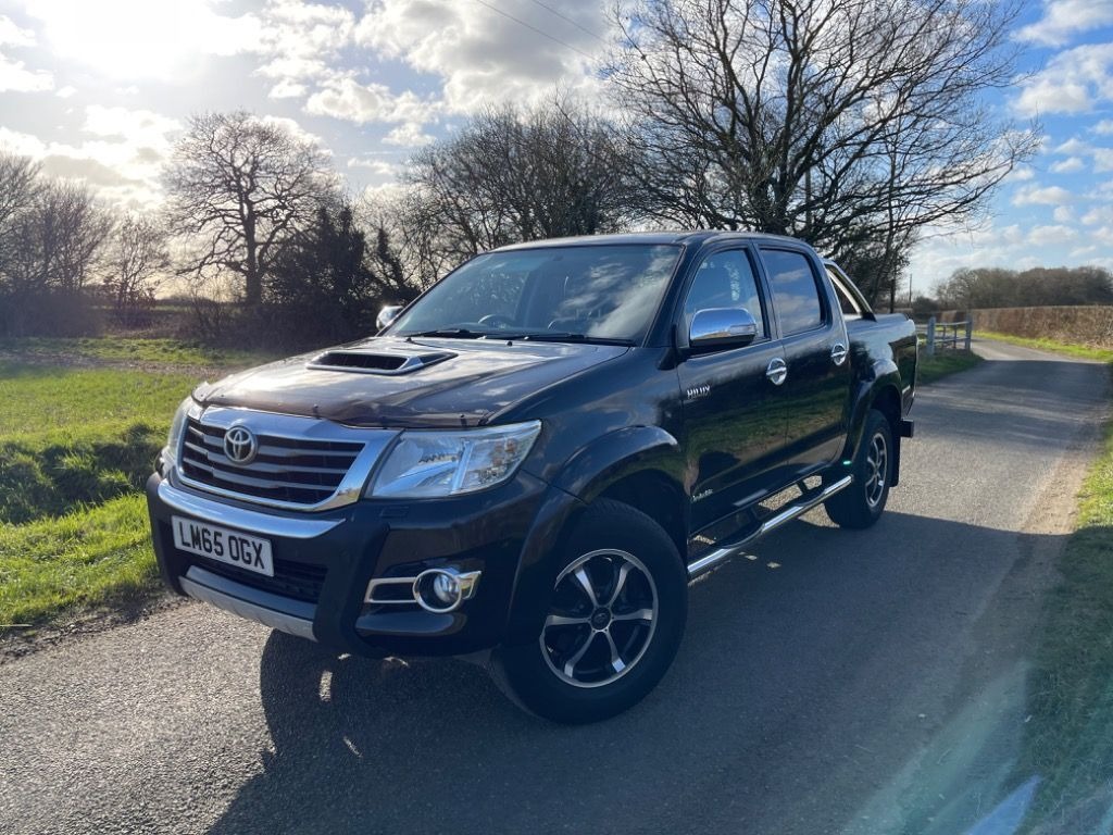 Used Toyota Hilux 2015 for sale - 77629751: Photo 5