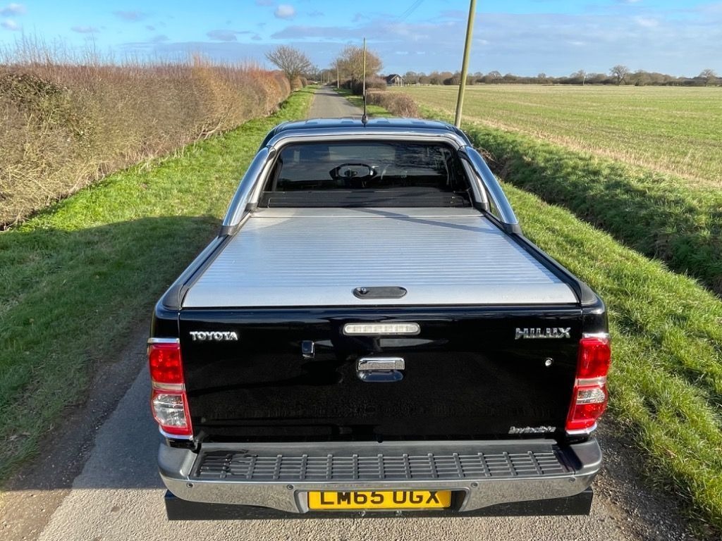 Used Toyota Hilux 2015 for sale - 77629751: Photo 7
