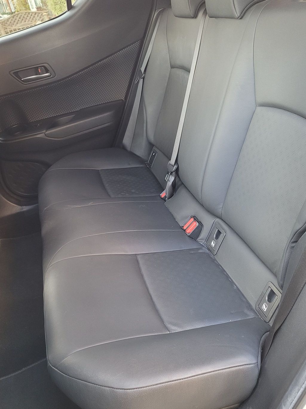 Used Toyota C-HR 2019 for sale - 77629508: Photo 14