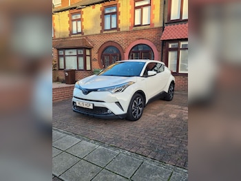 Toyota C-HR feature image