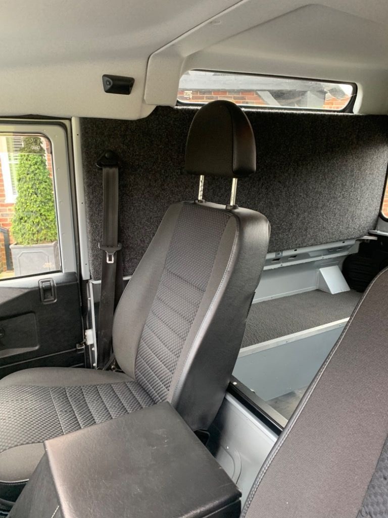 Used Land Rover Defender 2009 for sale - 77629713: Photo 10