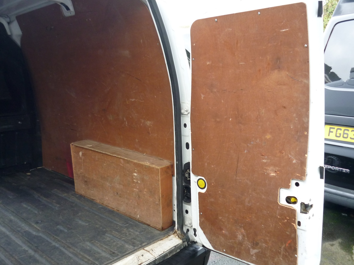 Used Ford Transit Connect 2010 for sale - 76536383: Photo 14