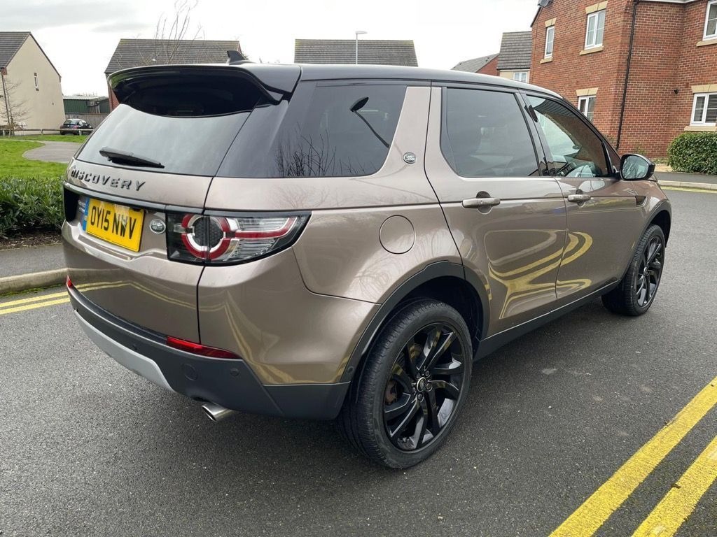 Used Land Rover Discovery Sport 2015 for sale - 77629736: Photo 4