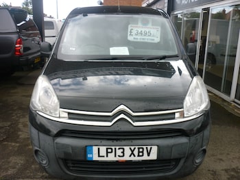 Used Citroen Berlingo 2013 for sale - 76027976: Photo