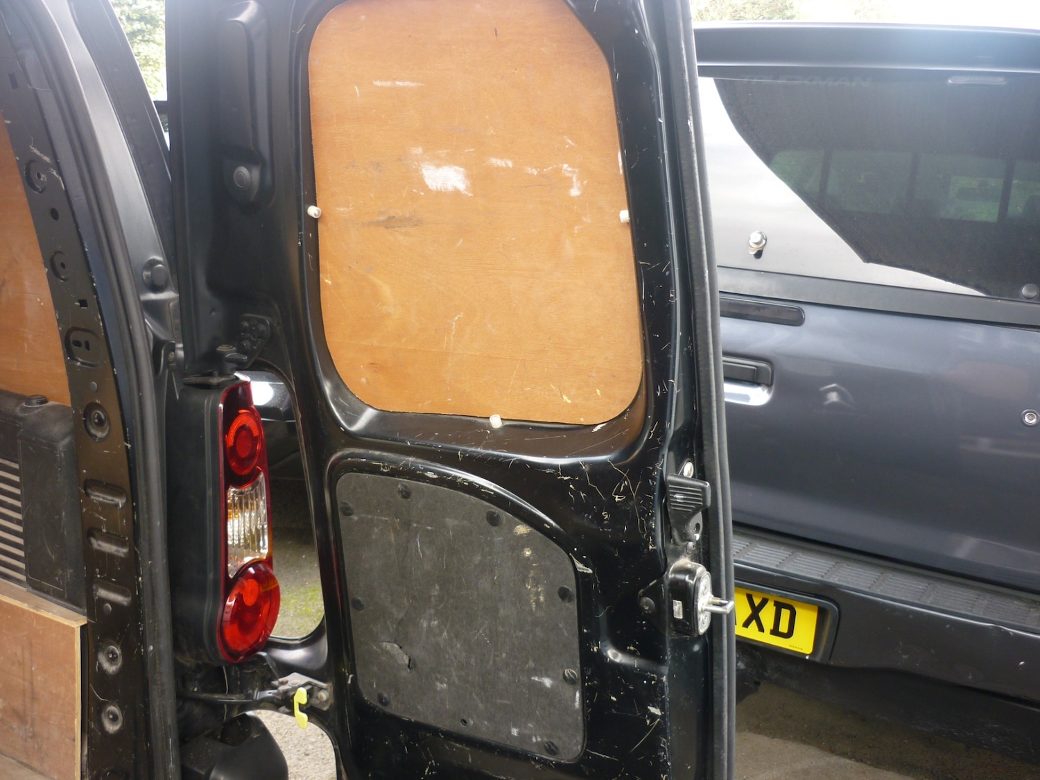 Vehicle 25