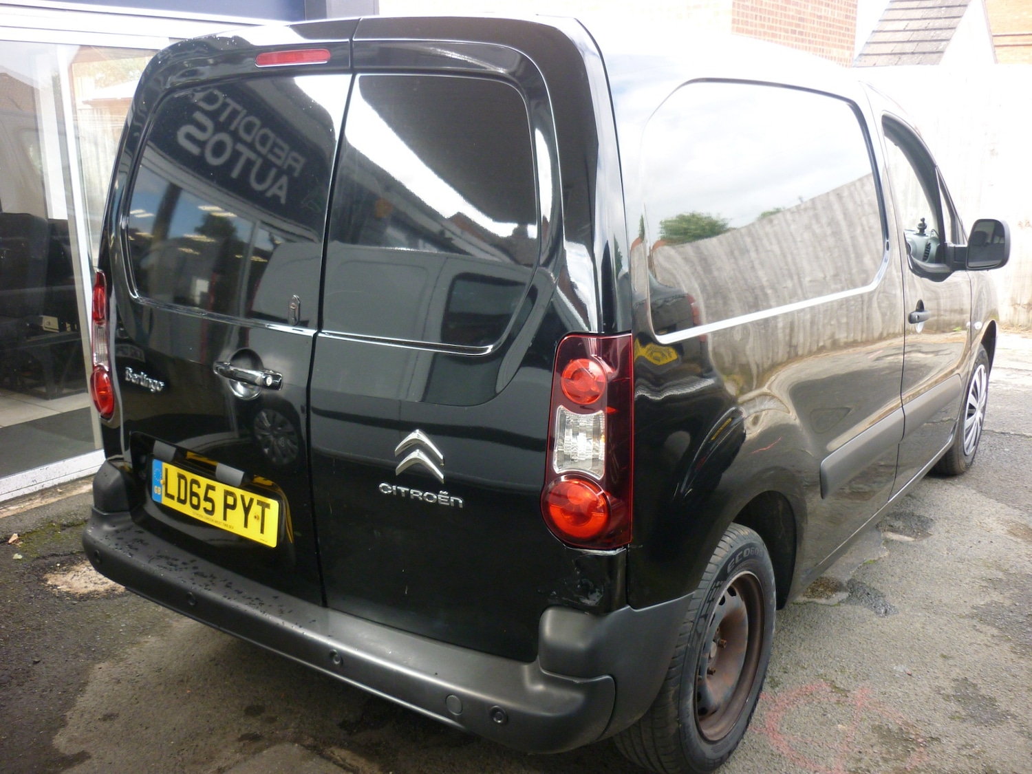 Vehicle 8