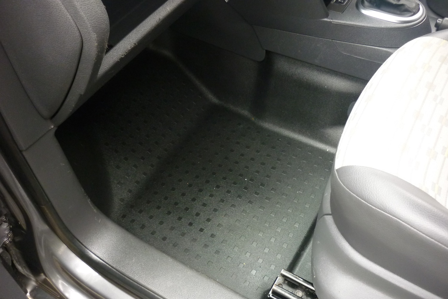 Used Volkswagen Caddy 2011 for sale - 77829475: Photo 15