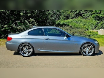 BMW - 3 Series