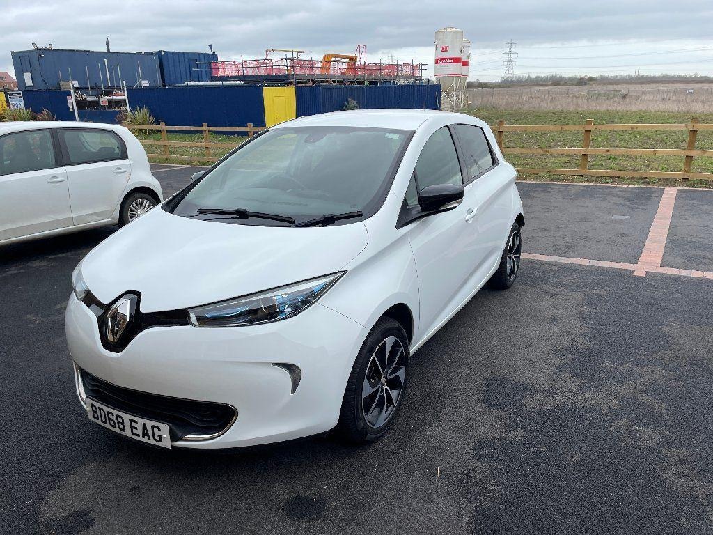 Used Renault Zoe 2018 for sale - 77628859: Photo 2