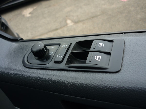 Used Volkswagen Transporter 2013 for sale - 76248659: Photo 16