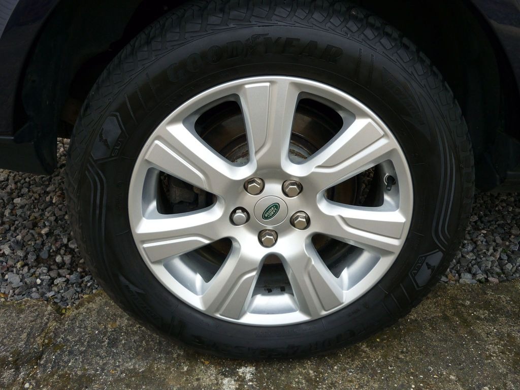 Used Land Rover Discovery 2013 for sale - 77629730: Photo 15