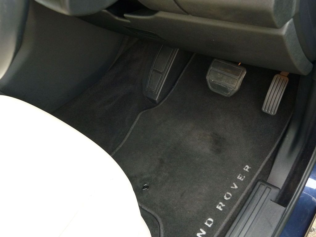Used Land Rover Discovery 2013 for sale - 77629730: Photo 8