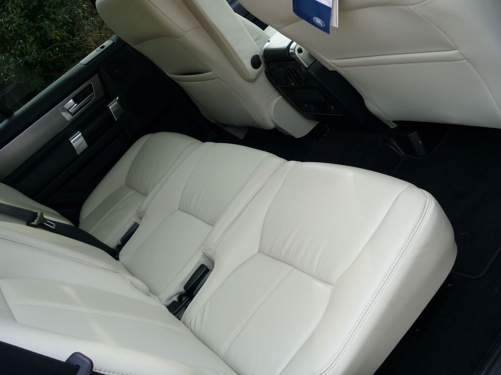 Used Land Rover Discovery 2013 for sale - 77629730: Photo 9