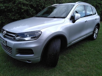Volkswagen - Touareg