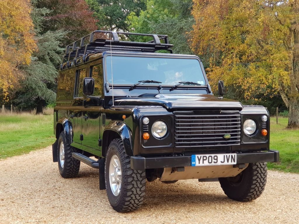 Used Land Rover Defender 2009 for sale - 77630105: Photo 1