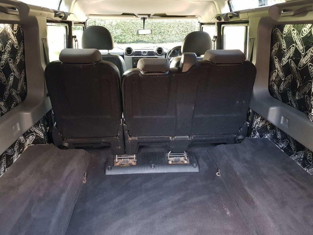 Used Land Rover Defender 2009 for sale - 77630105: Photo 12