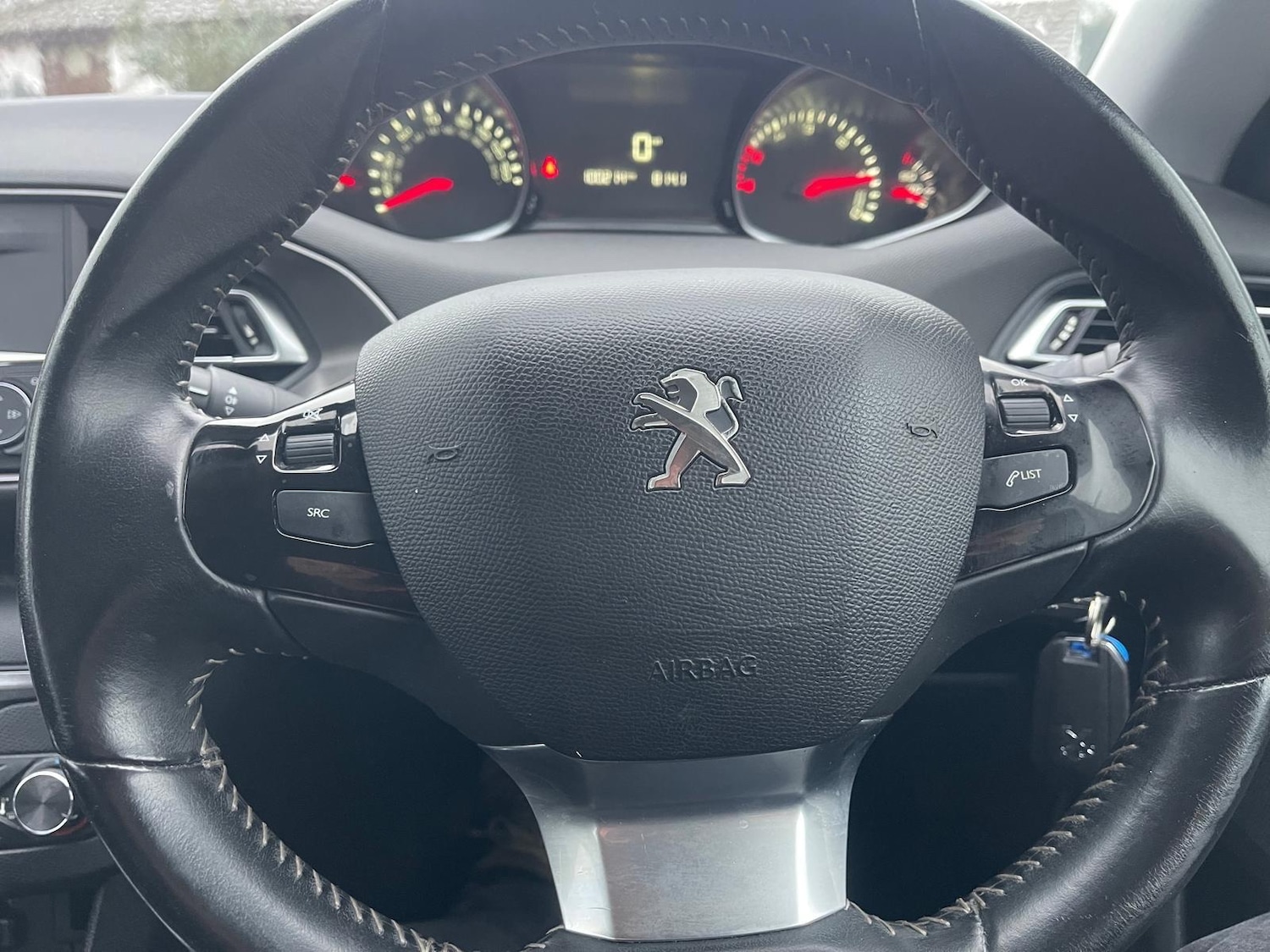 Used Peugeot 308 2019 for sale - 77045699: Photo 19