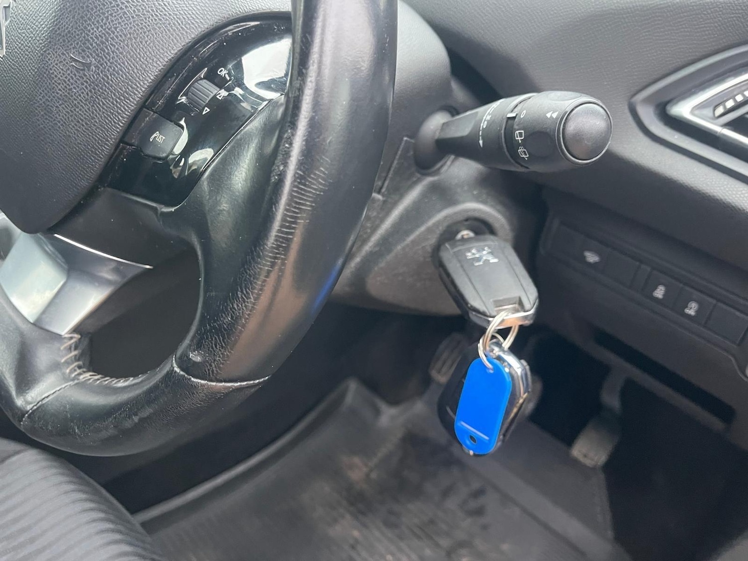 Used Peugeot 308 2019 for sale - 77045699: Photo 21